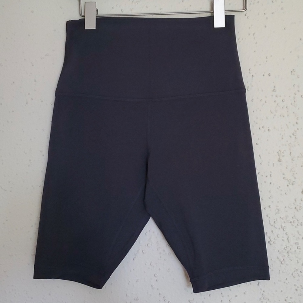 Lululemon Align Black 10” Shorts